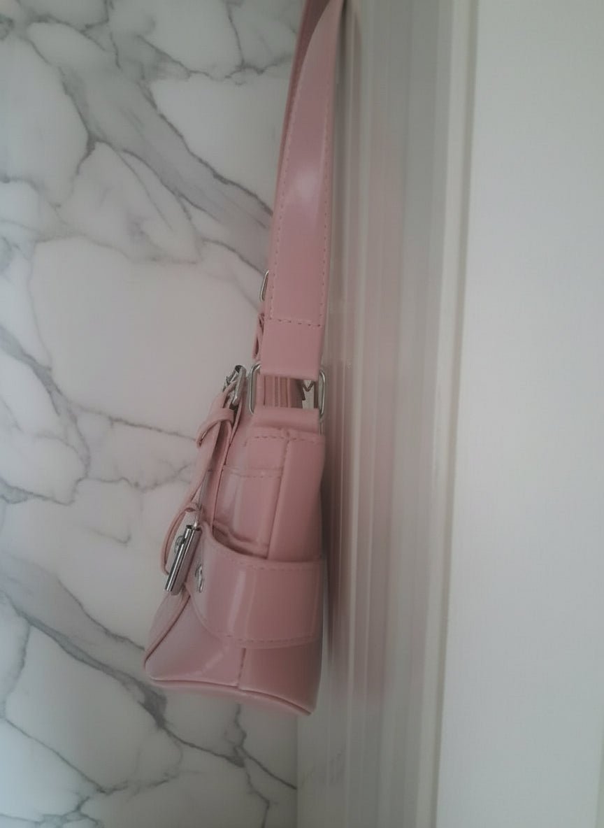 Mini Shoulder Bag Y2K Rosa con Fibbie | Vintage 2000s Style - GEDICO STORE