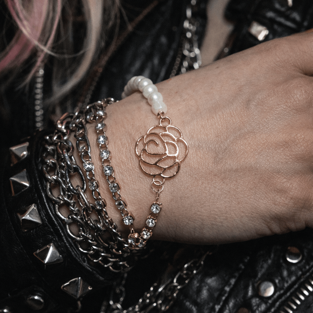 Bracciale Didofà Y2K 15 cm | Perle Rosa & Ciondolo Fiore | Gioiello Vintage Anni 2000 Style Prezzi speciali · Ultimi pezzi - GEDICO STORE