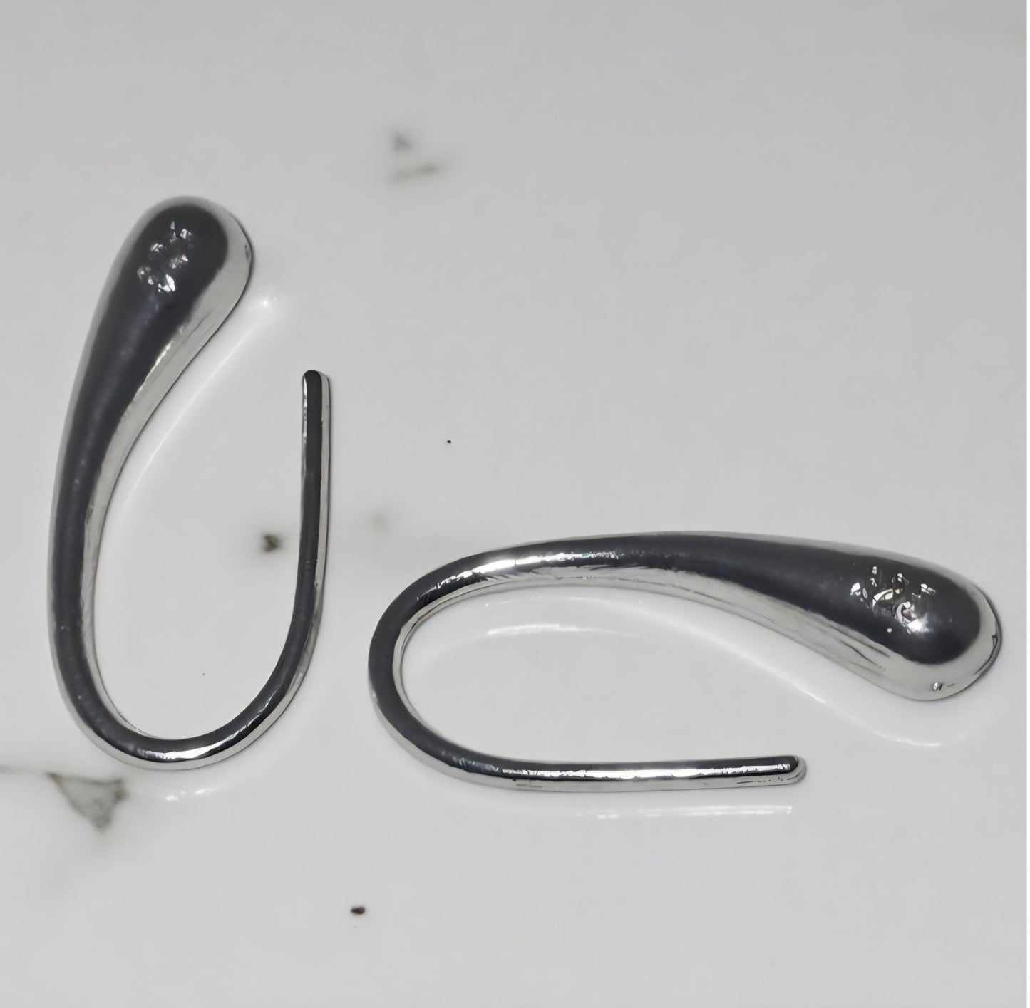 Orecchini a Goccia Argento 925 | Stile Y2K Liquid Metal | Minimalisti Uncino Orecchini donna Argento 925 | Goccia Y2K Liquid Metal Minimal - GEDICO STORE