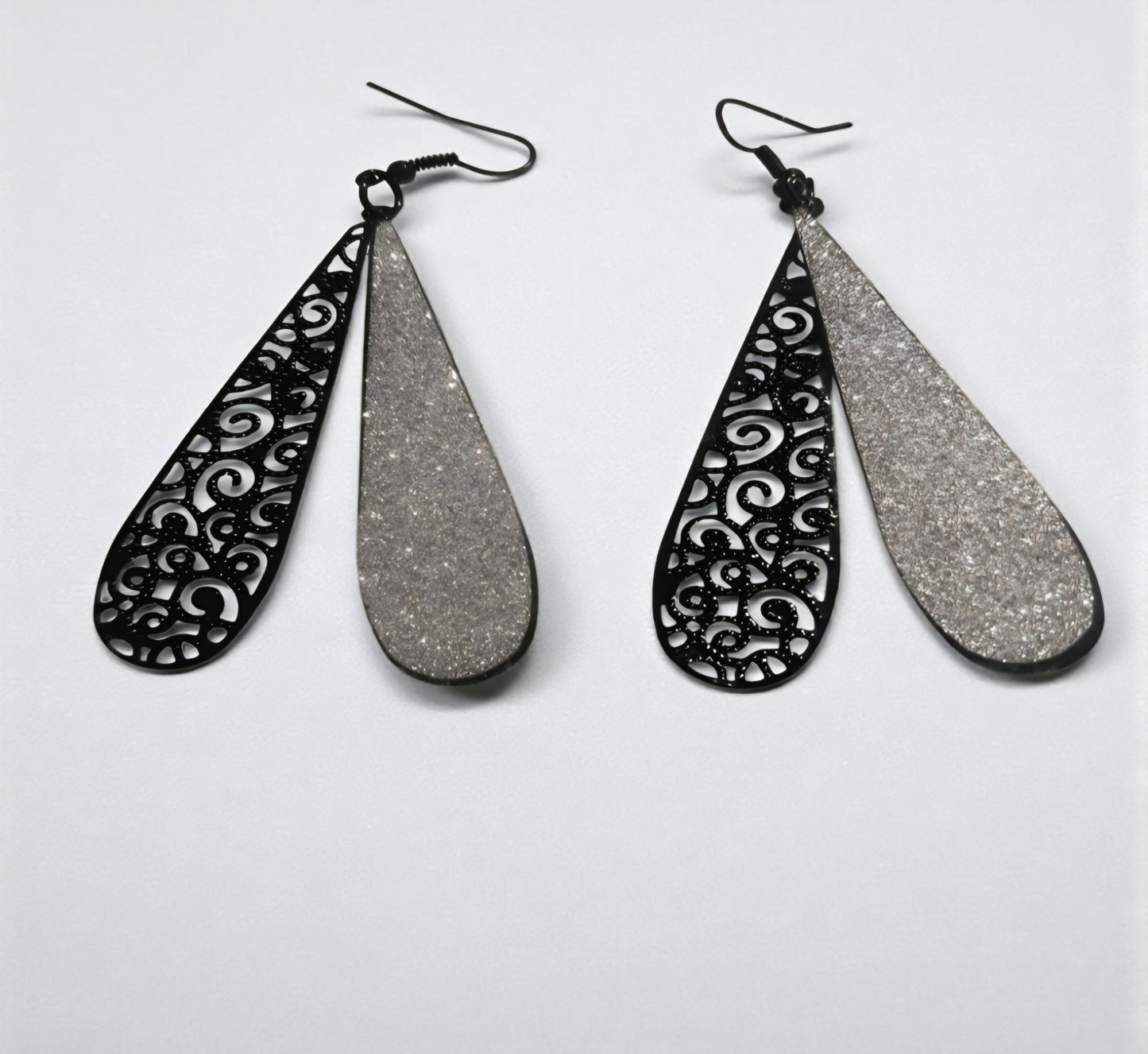 Orecchini pendenti donna | Goccia argento glitter nero eleganti - GEDICO STORE